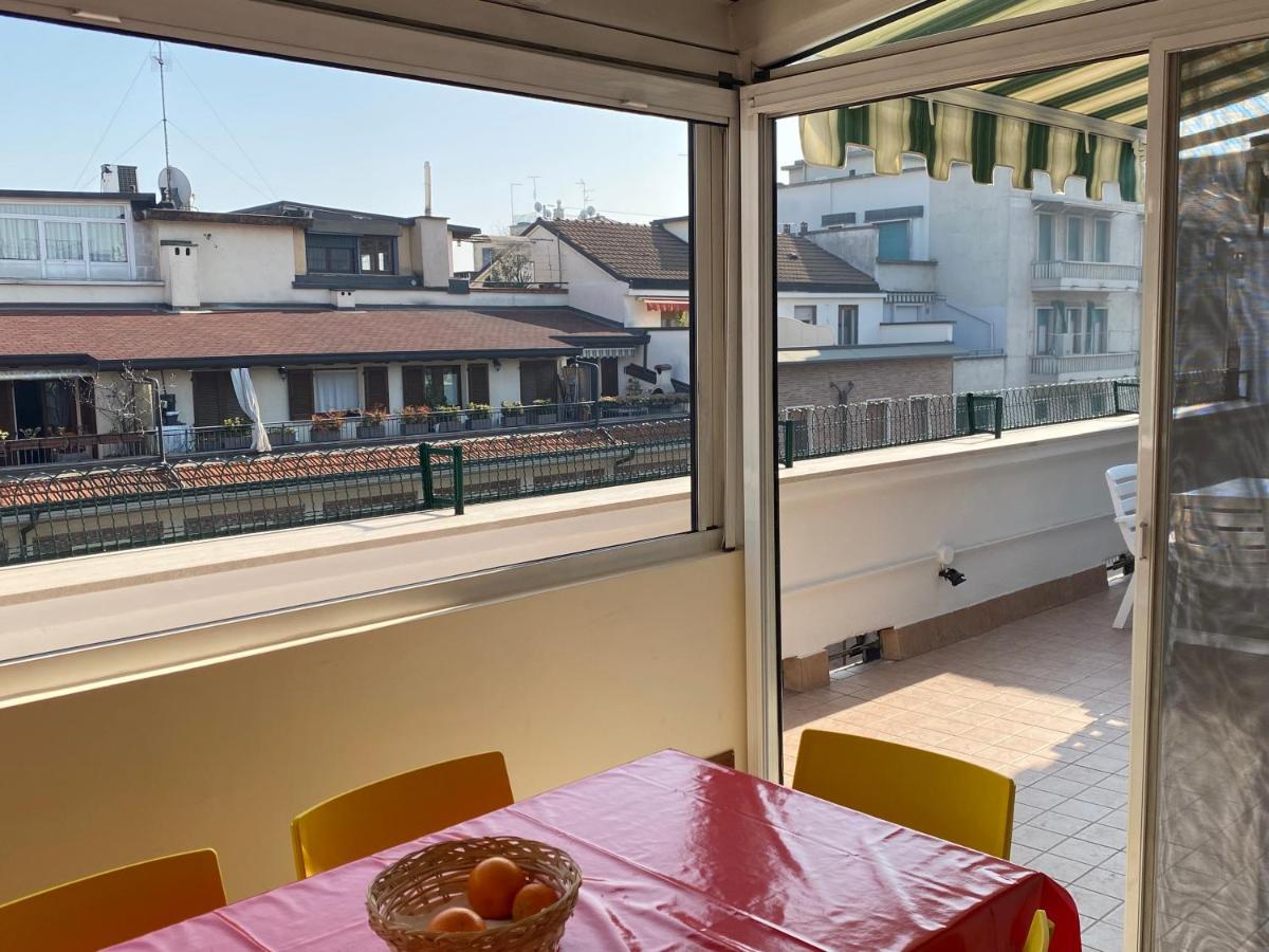 Fashion And Design - Terrace In Centrale Mailand Exterior foto